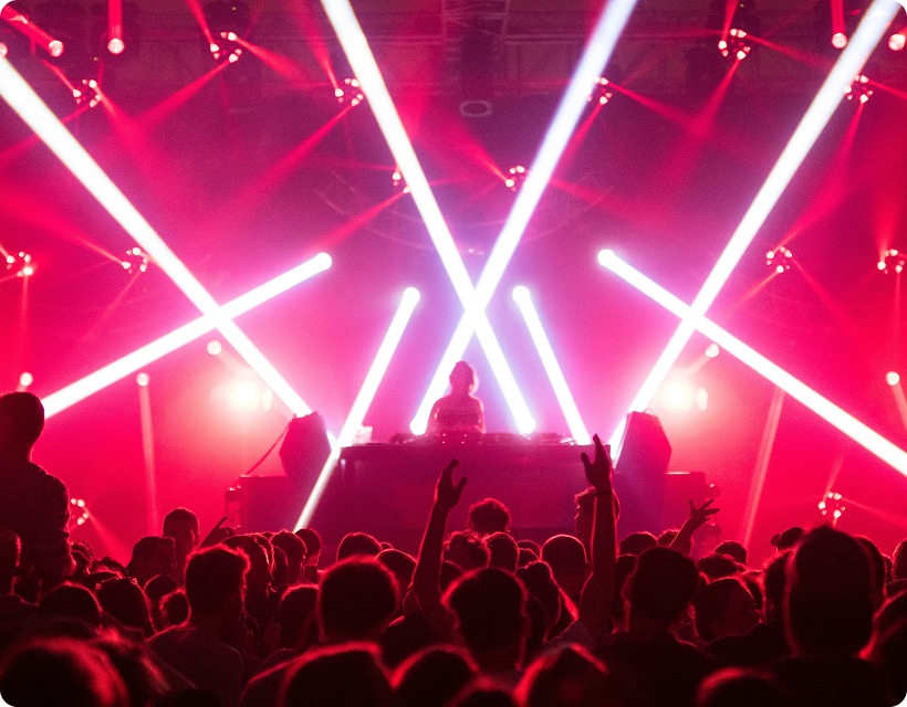 Signature Live Sets & Experiences